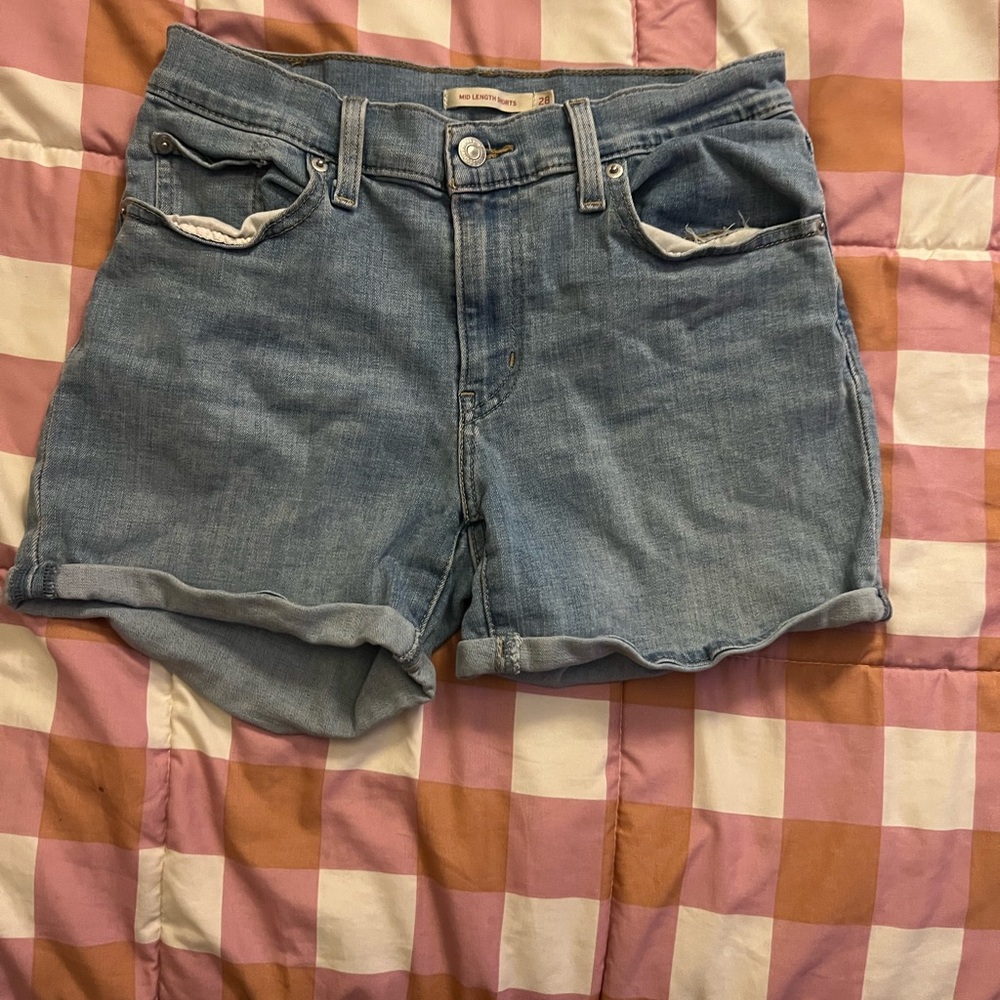Women's Levi’s Denim Shorts